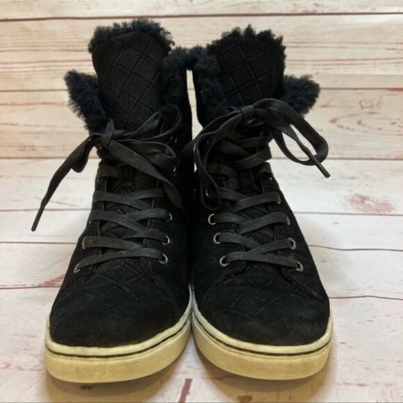 UGG Black Suede Lace Up Fleece Lined Booties Sz 7 - Picture 3 of 10